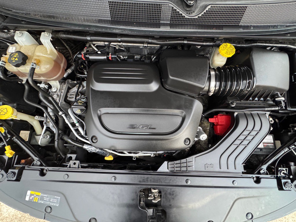 2021 Chrysler Pacifica Image 15