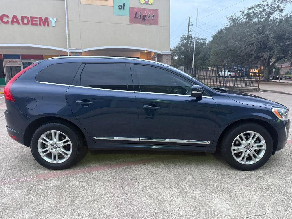 2015 Volvo XC60 Image 4