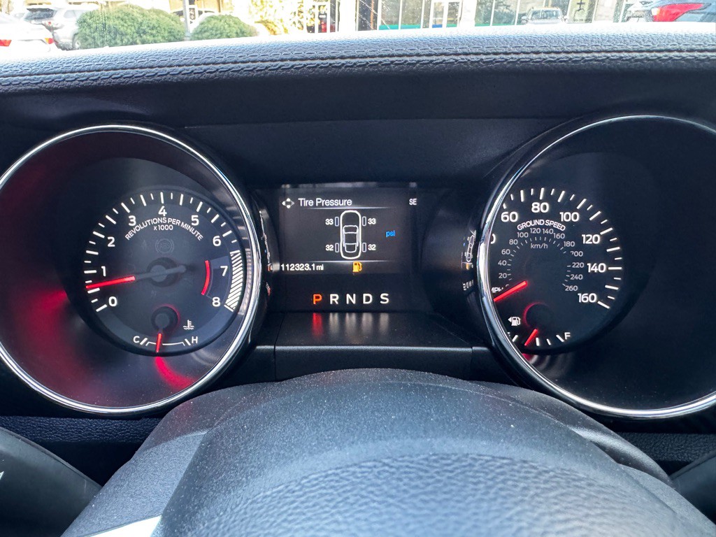 2017 Ford Mustang Image 17