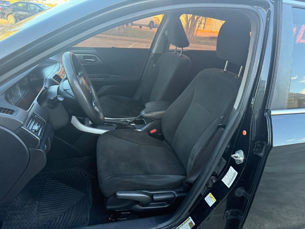 2013 Honda Accord Image 10