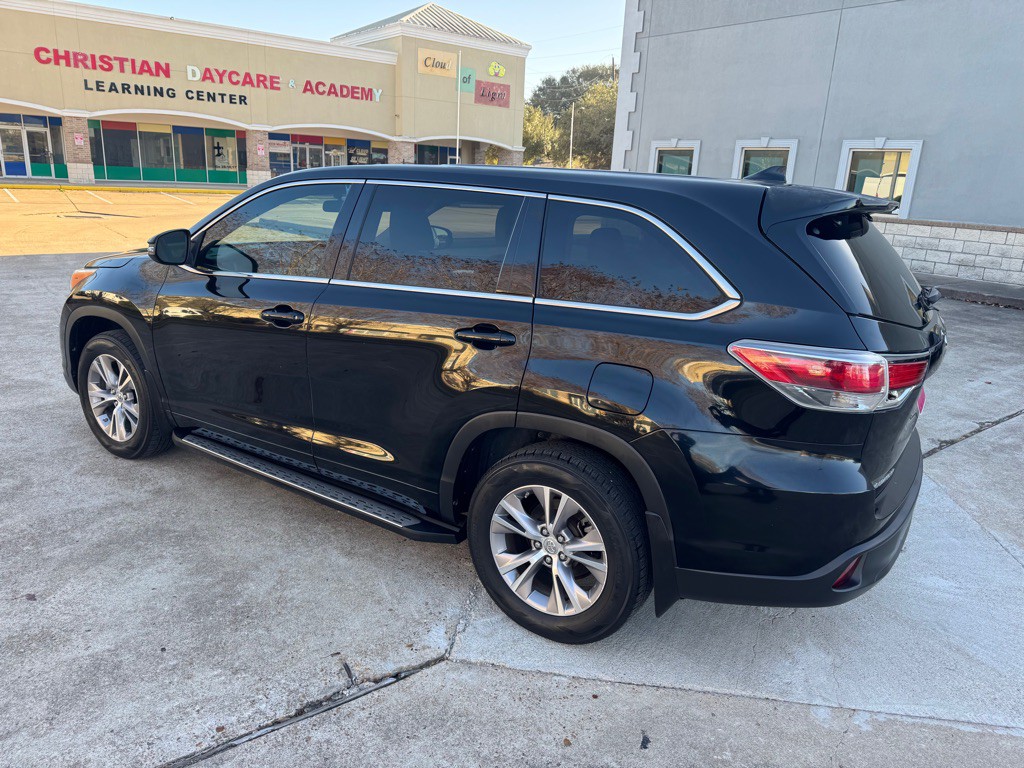 2014 Toyota Highlander Image 7