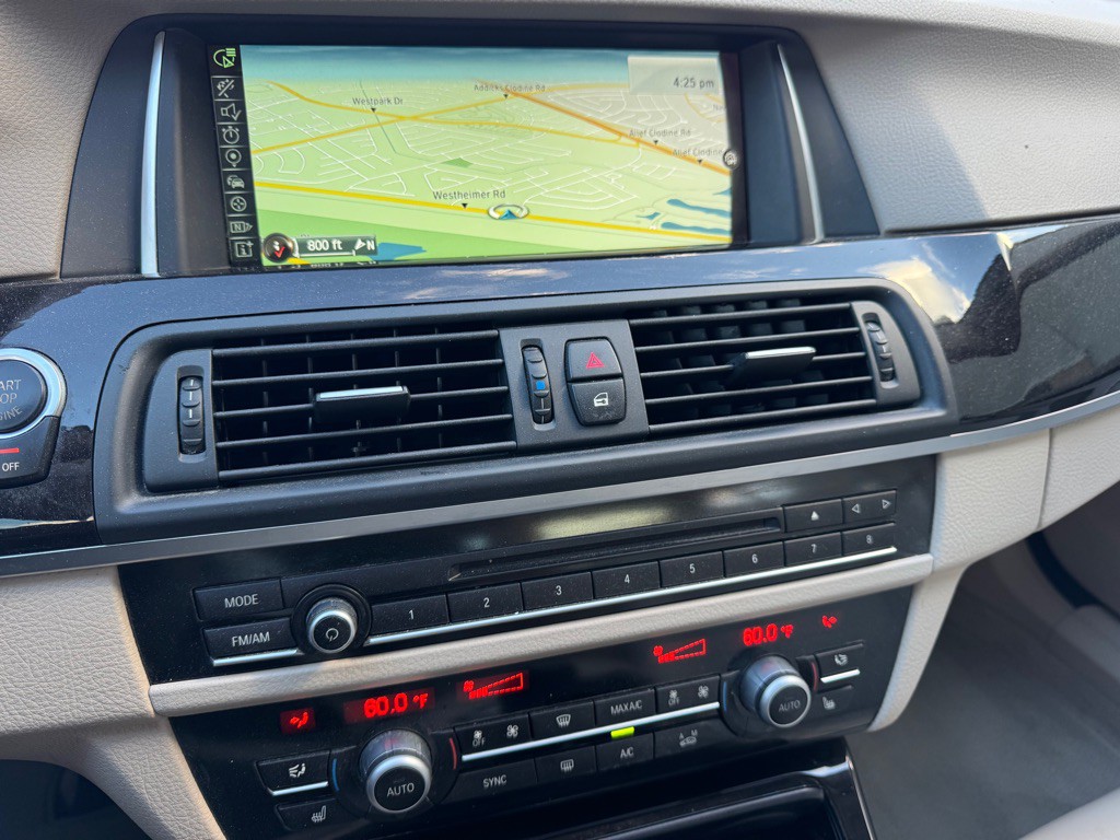 2014 BMW 5 Series Image 16