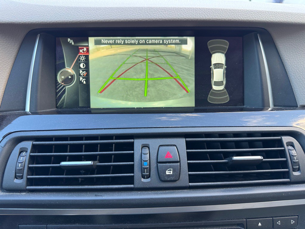 2014 BMW 5 Series Image 17