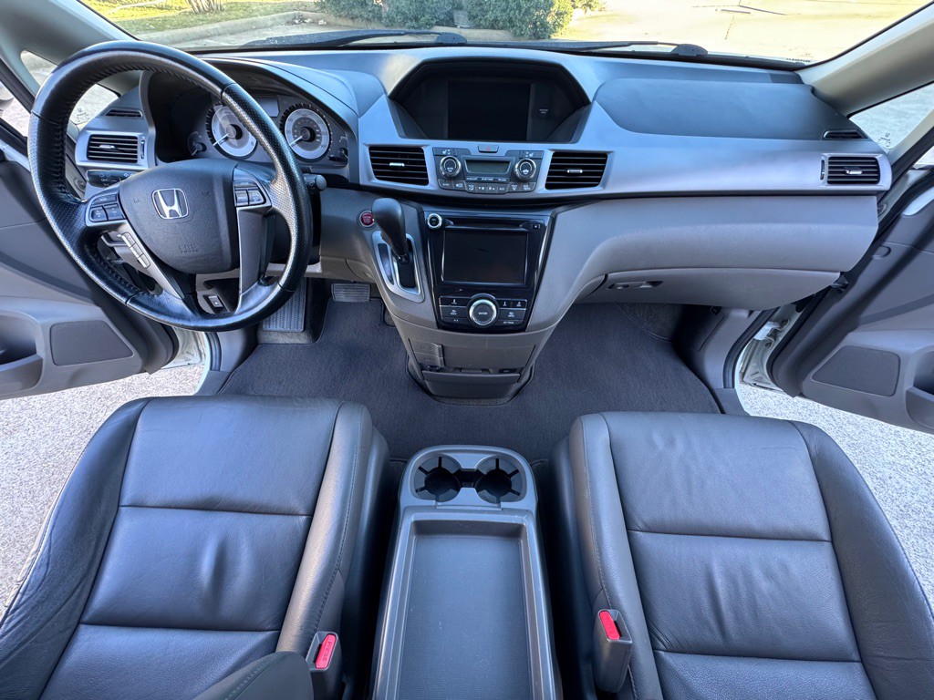 2014 Honda Odyssey Image 13