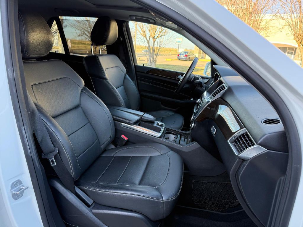 2015 Mercedes-Benz M-Class Image 12