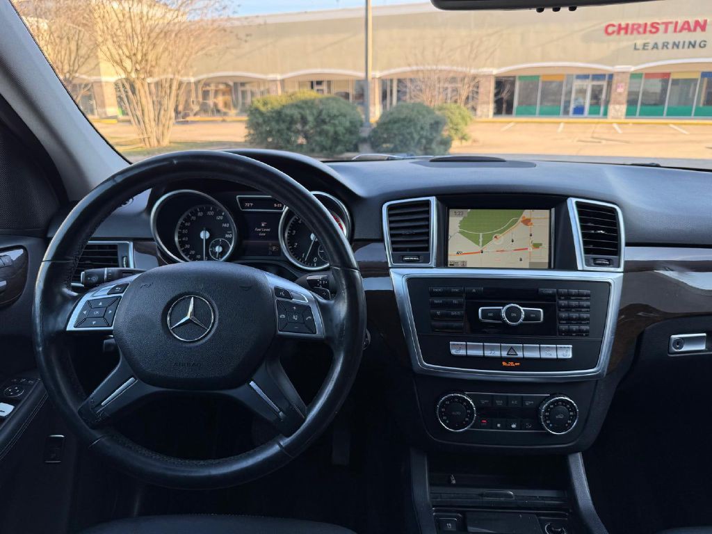 2015 Mercedes-Benz M-Class Image 14