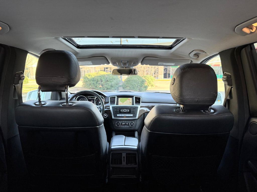 2015 Mercedes-Benz M-Class Image 15