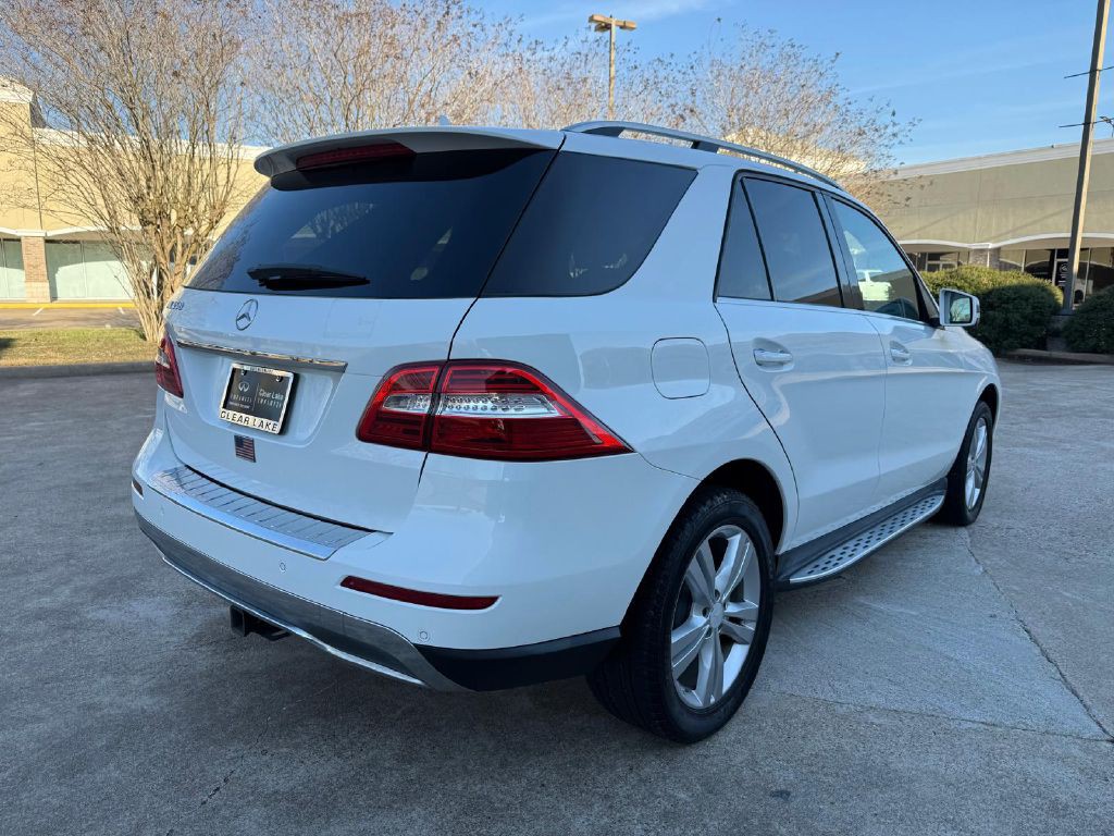 2015 Mercedes-Benz M-Class Image 4