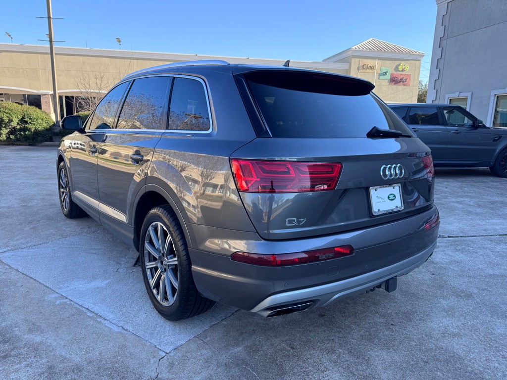2019 Audi Q7 Image 6
