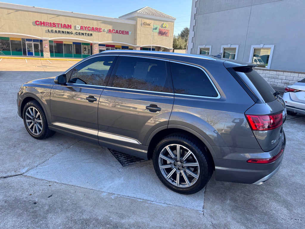 2019 Audi Q7 Image 7