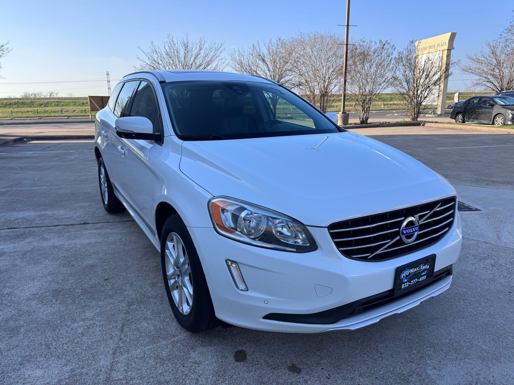 2015 Volvo XC60 Image 2