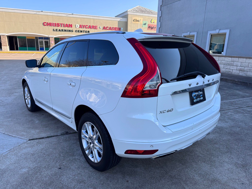 2015 Volvo XC60 Image 6