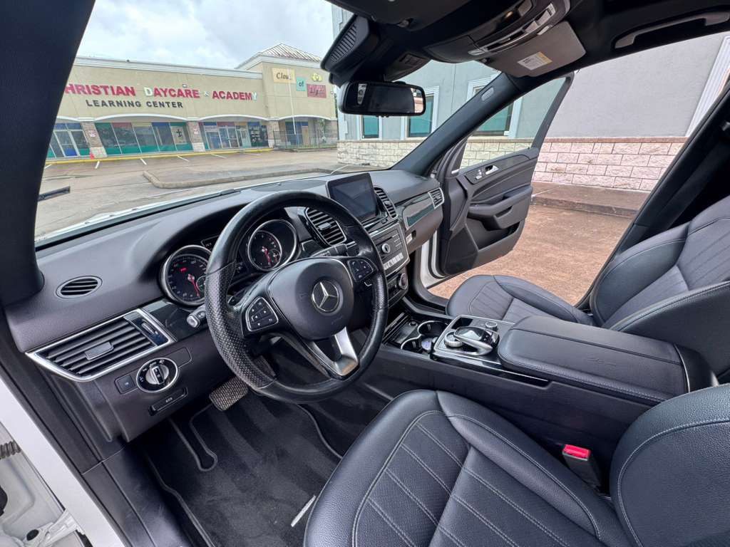 2018 Mercedes-Benz GLE-Class Image 9