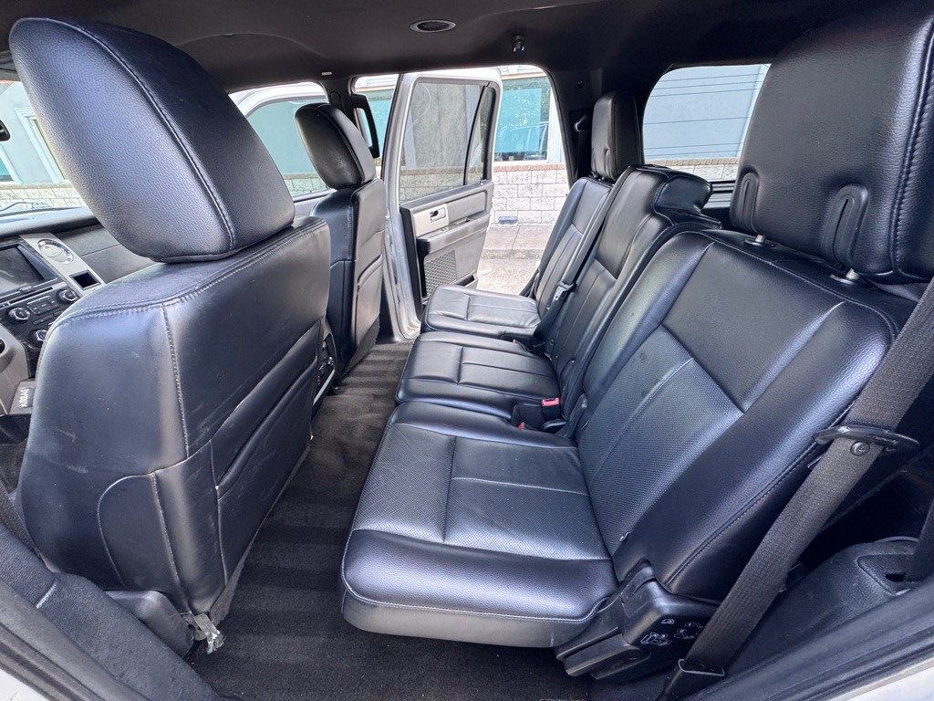 2017 Ford Expedition Image 10