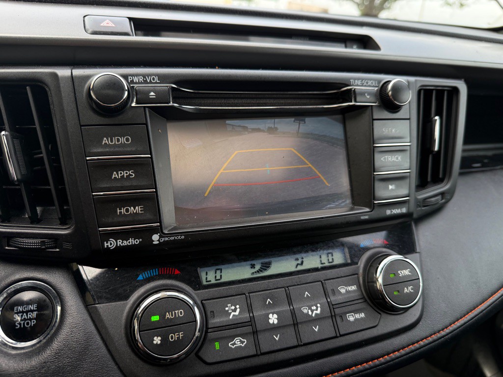 2016 Toyota Rav4 Image 17