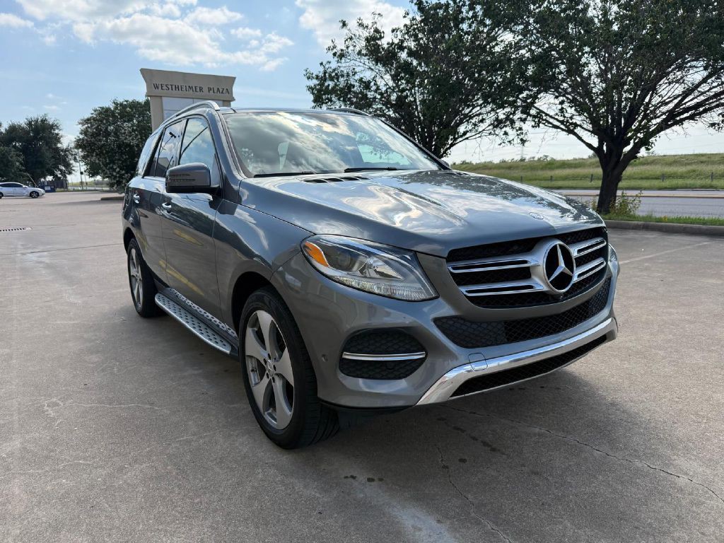 2017 Mercedes-Benz GLE-Class Image 1