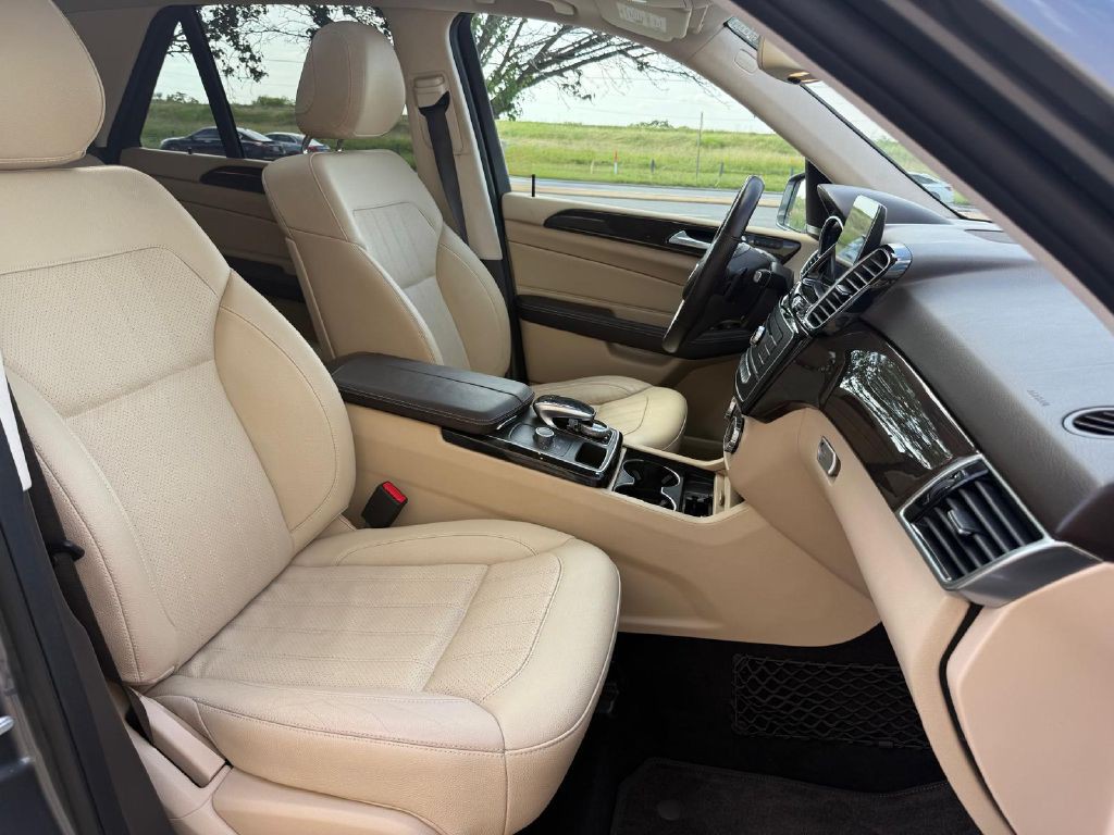 2017 Mercedes-Benz GLE-Class Image 13