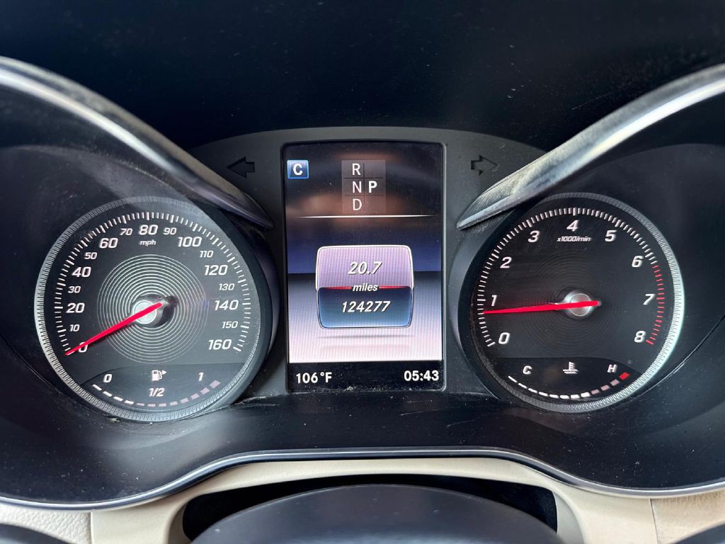 2019 Mercedes-Benz GLC-Class Image 20