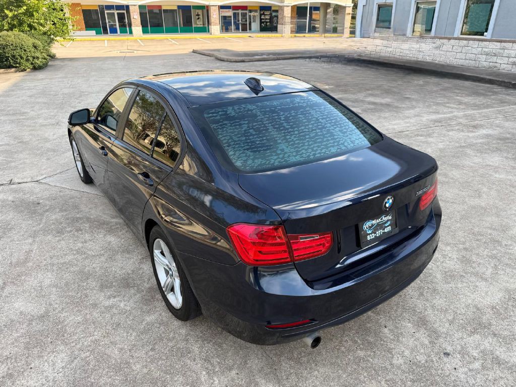 2014 BMW 3 Series Image 6
