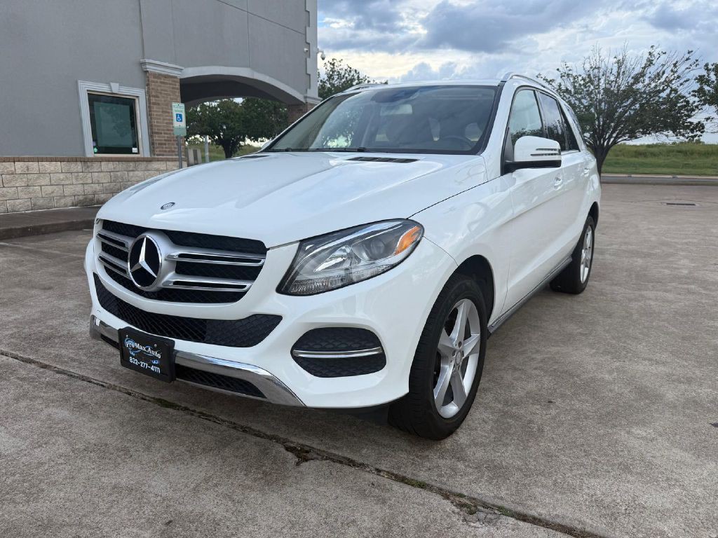 2016 Mercedes-Benz GLE-Class Image 9