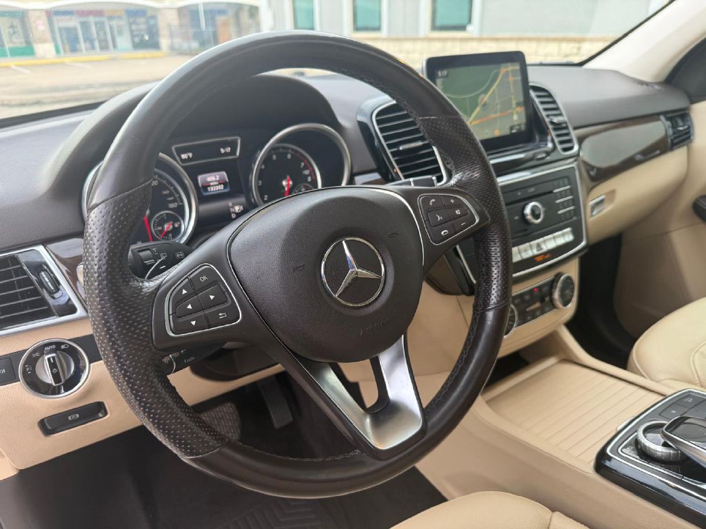 2016 Mercedes-Benz GLE-Class Image 18