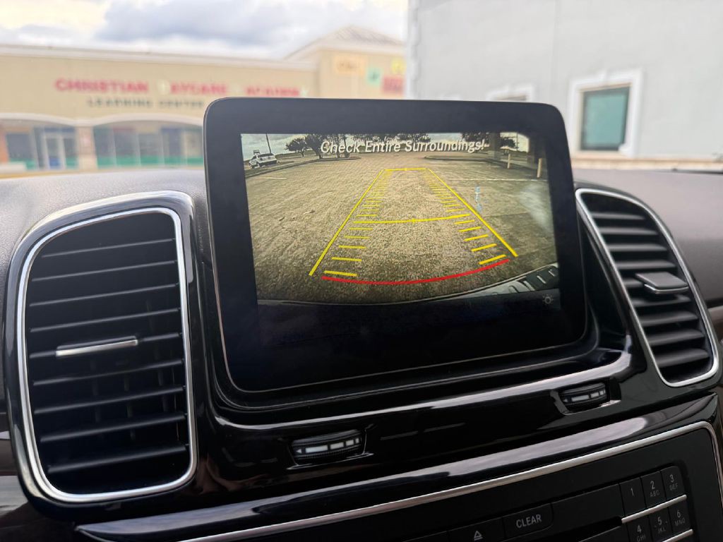 2016 Mercedes-Benz GLE-Class Image 28