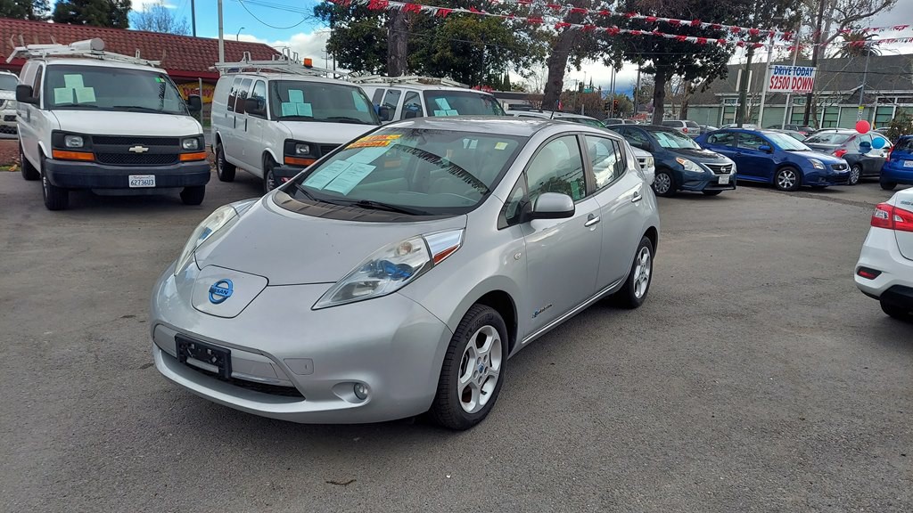 2011 Nissan Leaf Image 1