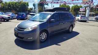 Image for 2008 Toyota Sienna XLE ID: 5794944