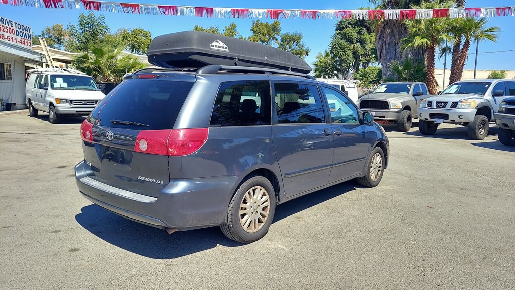2008 Toyota Sienna Image 5