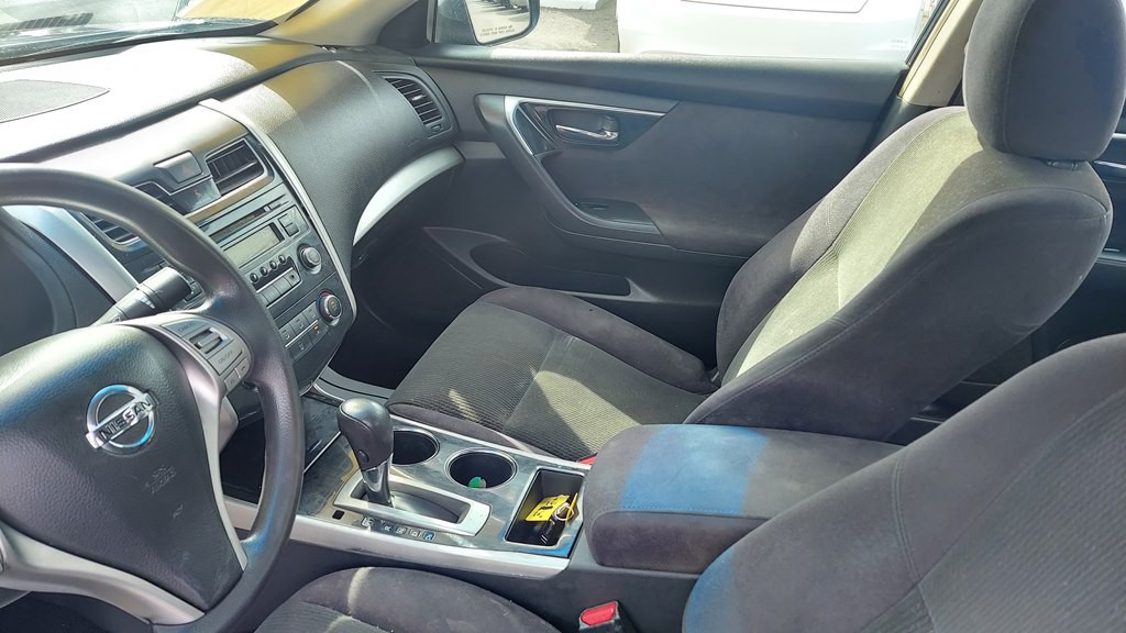 2013 Nissan Altima Image 8