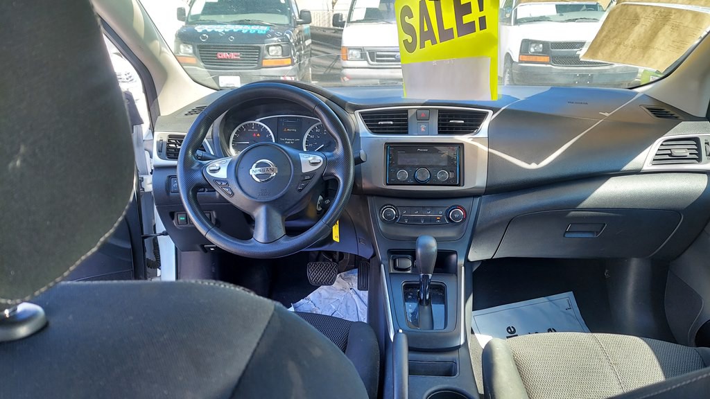 2018 Nissan Sentra Image 8