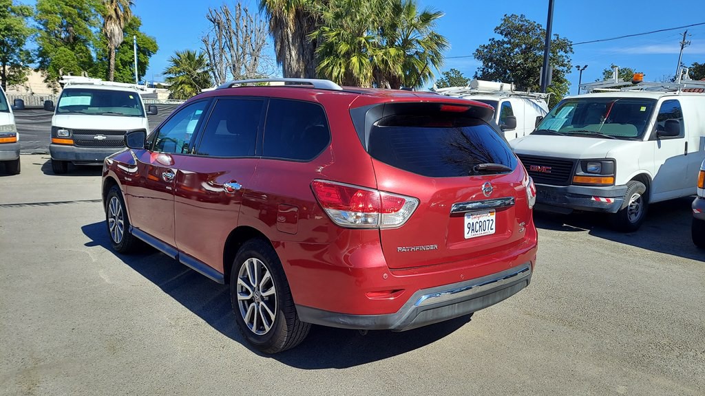 2014 Nissan Pathfinder Image 3