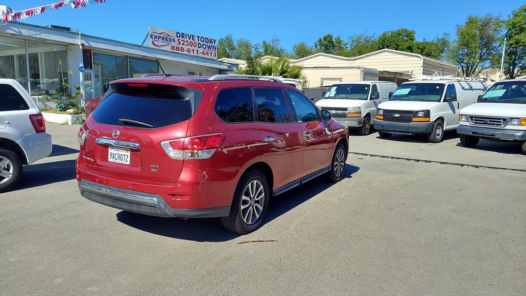 2014 Nissan Pathfinder Image 5