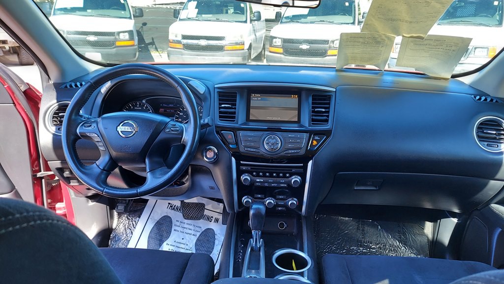 2014 Nissan Pathfinder Image 11