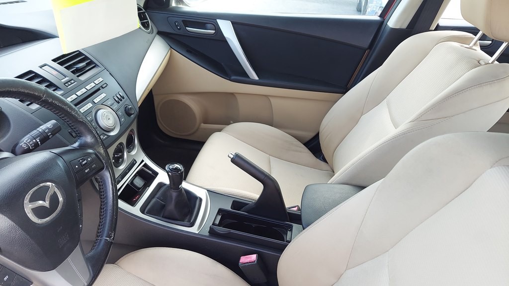 2011 Mazda Mazda3 Image 6