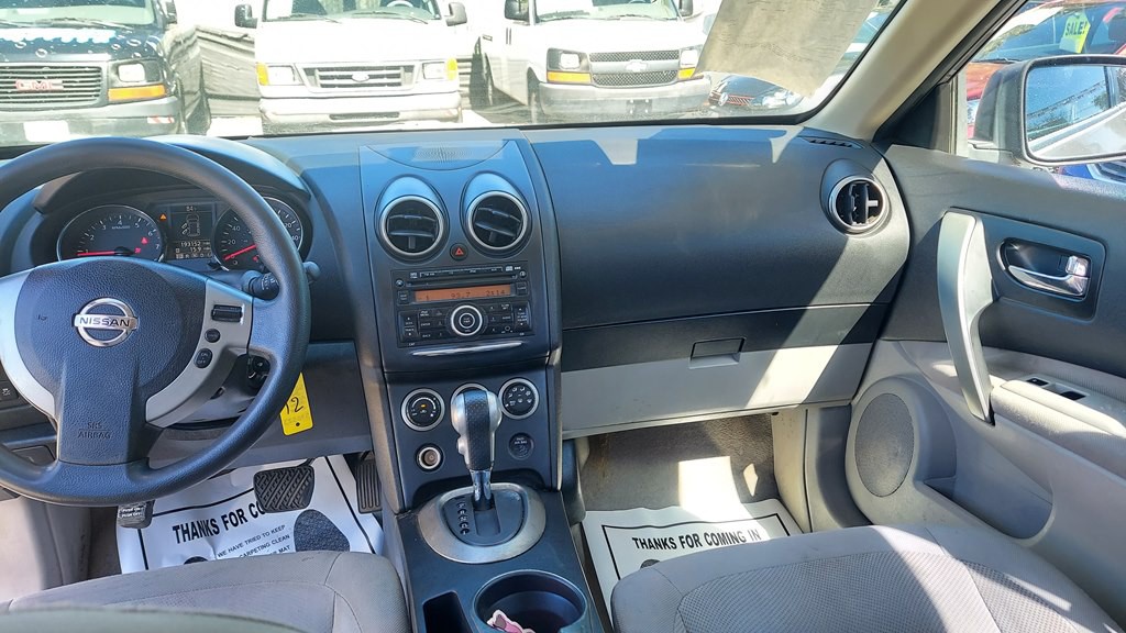 2011 Nissan Rogue Image 9