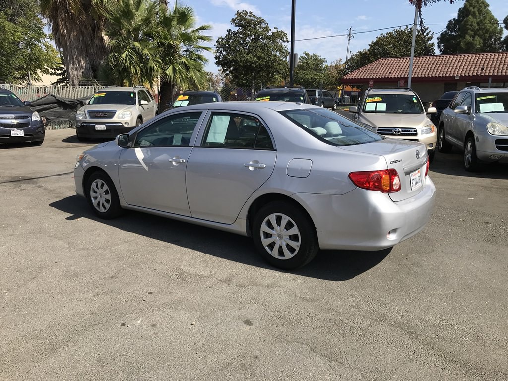 2009 Toyota Corolla Image 3