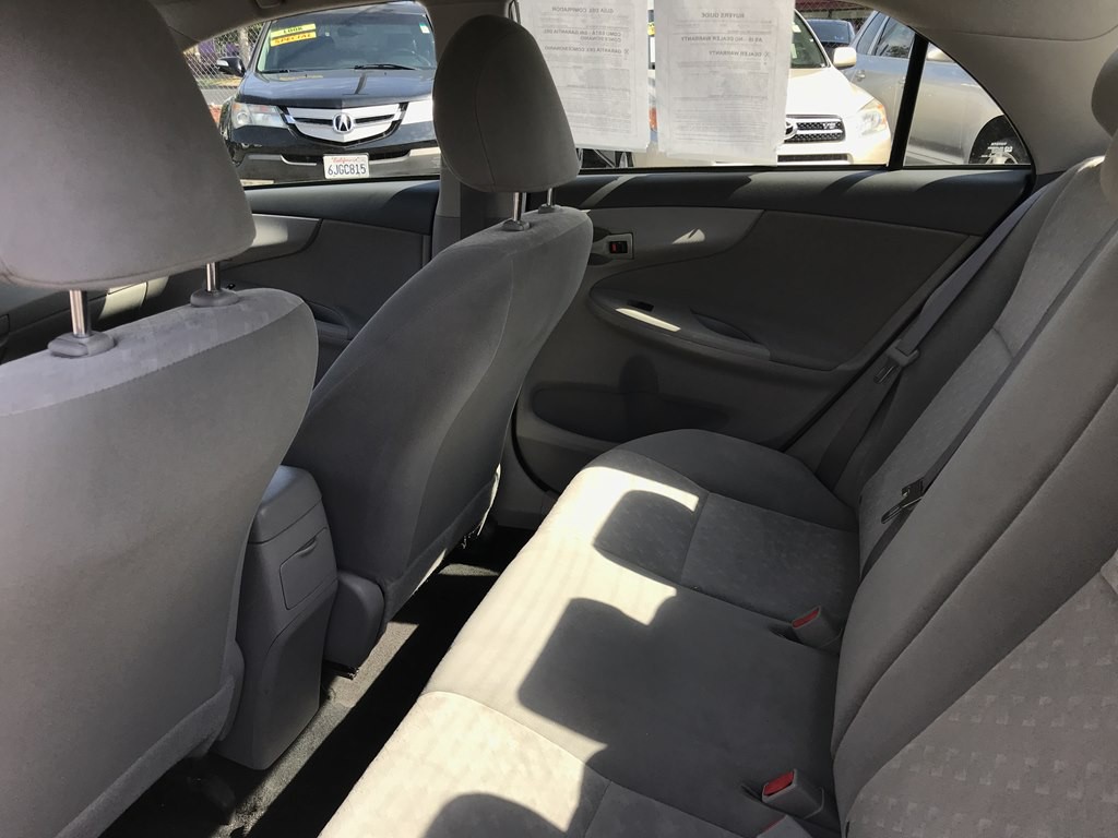 2009 Toyota Corolla Image 9