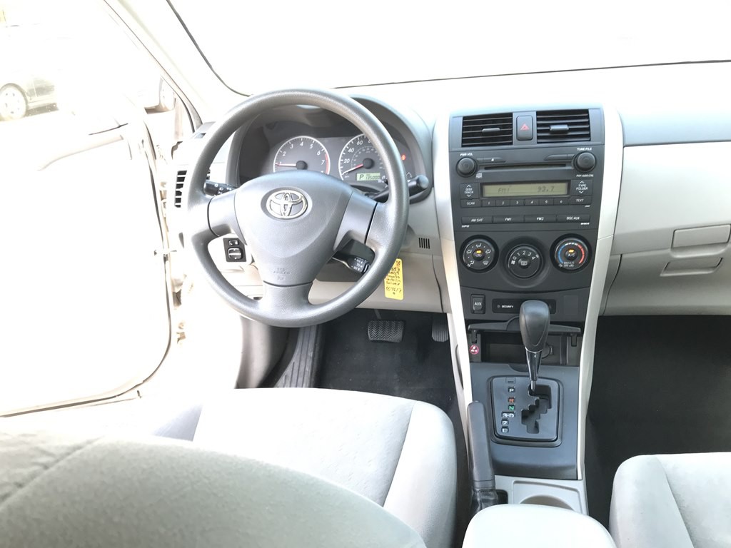 2009 Toyota Corolla Image 10