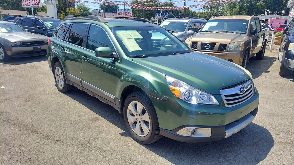 2010 Subaru Outback Image 5