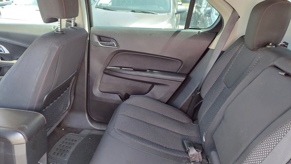 2017 Chevrolet Equinox Image 7
