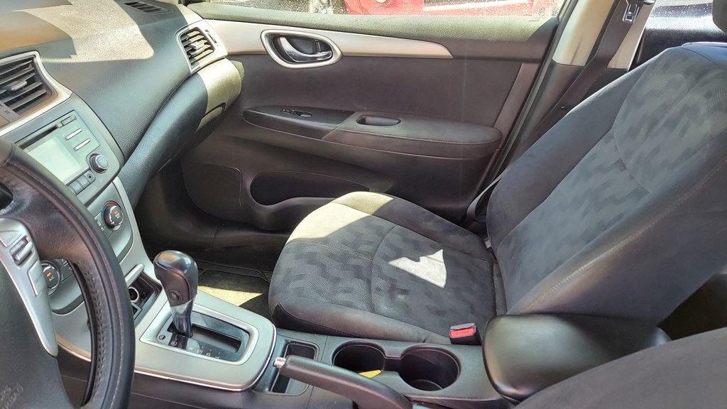 2013 Nissan Sentra Image 9