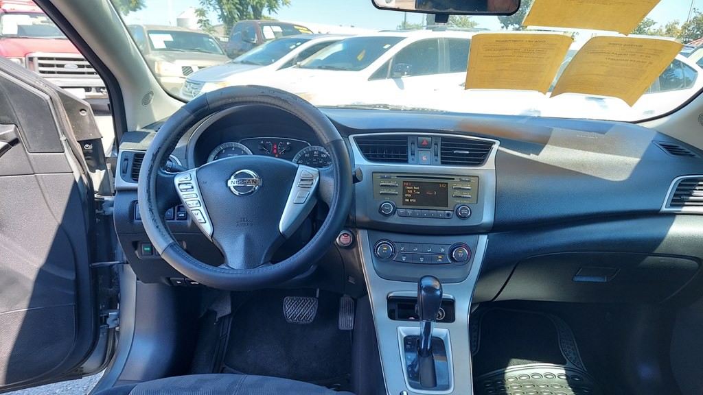 2013 Nissan Sentra Image 11