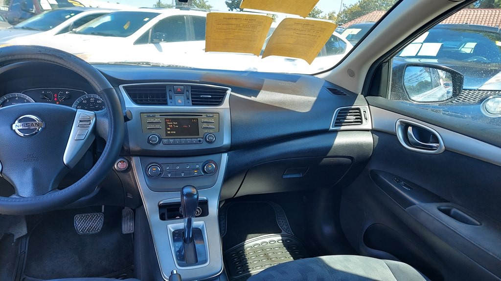 2013 Nissan Sentra Image 12
