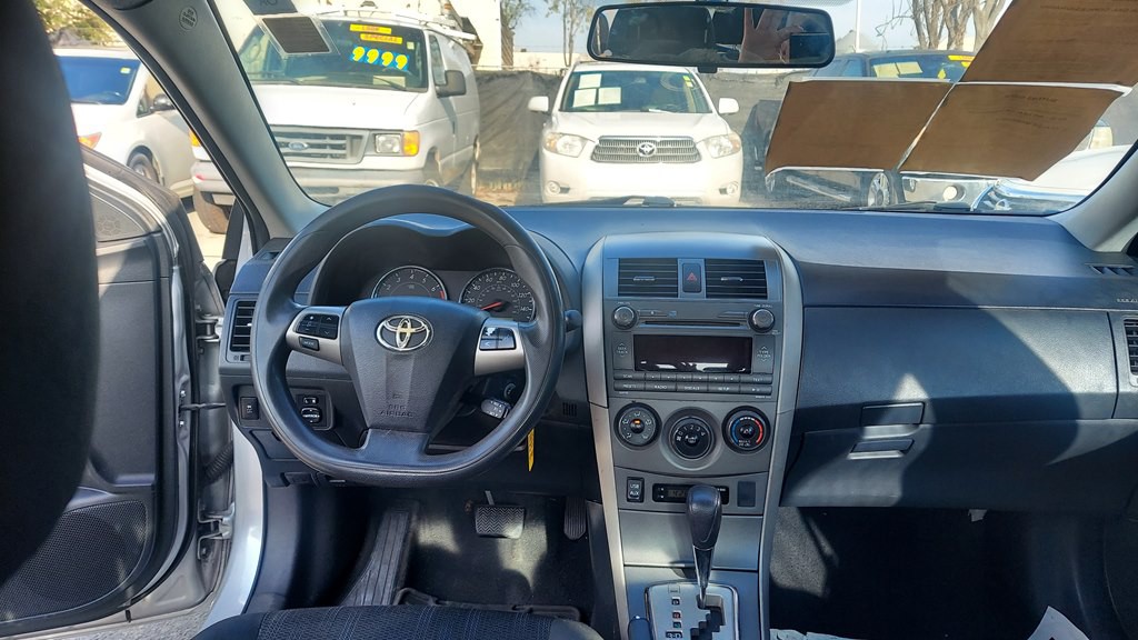 2011 Toyota Corolla Image 7