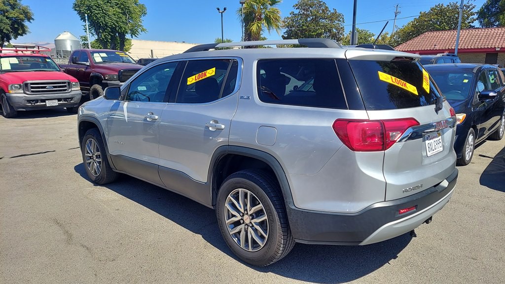 2018 GMC Acadia Image 2