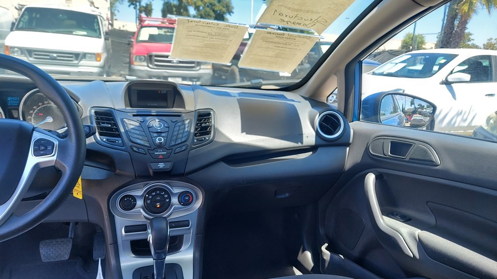 2018 Ford Fiesta Image 9