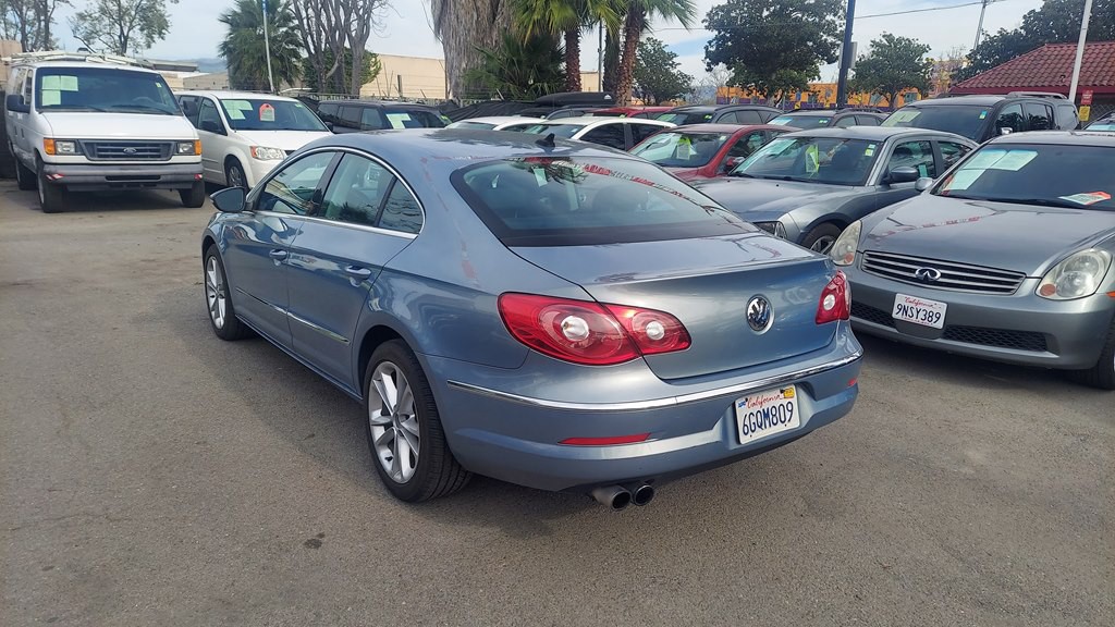 2009 Volkswagen CC Image 3