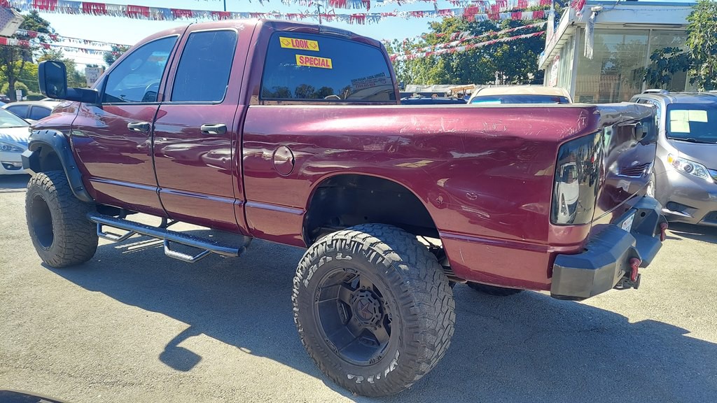 2003 Dodge Ram 1500 Image 2
