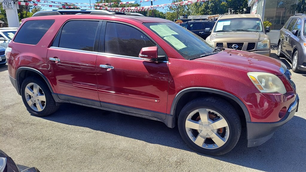 2010 GMC Acadia Image 6